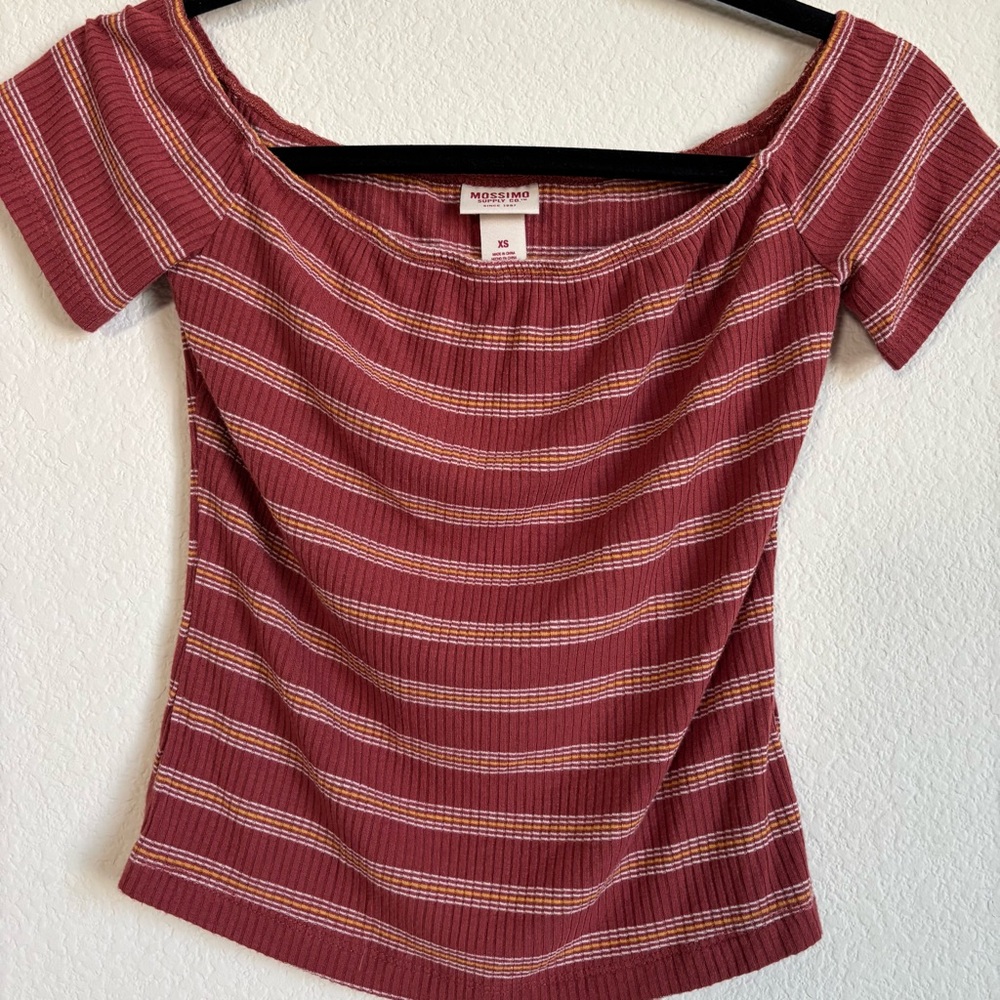 Mossimo supply (target) shirt in size XS